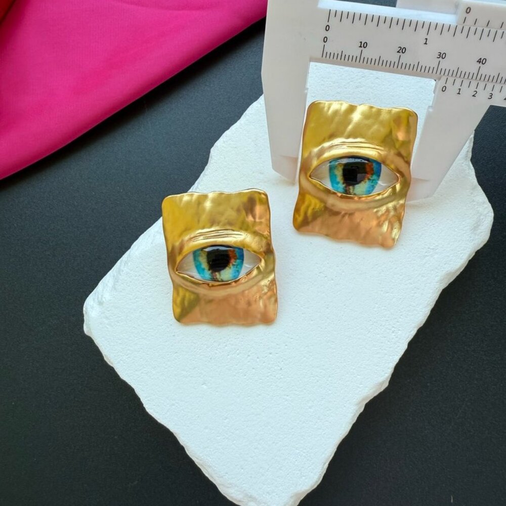Schiaparelli Gold and Blue Eye Earrings - Picture 4 of 5